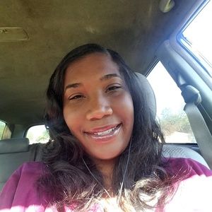 Meet your Posher, Ebony